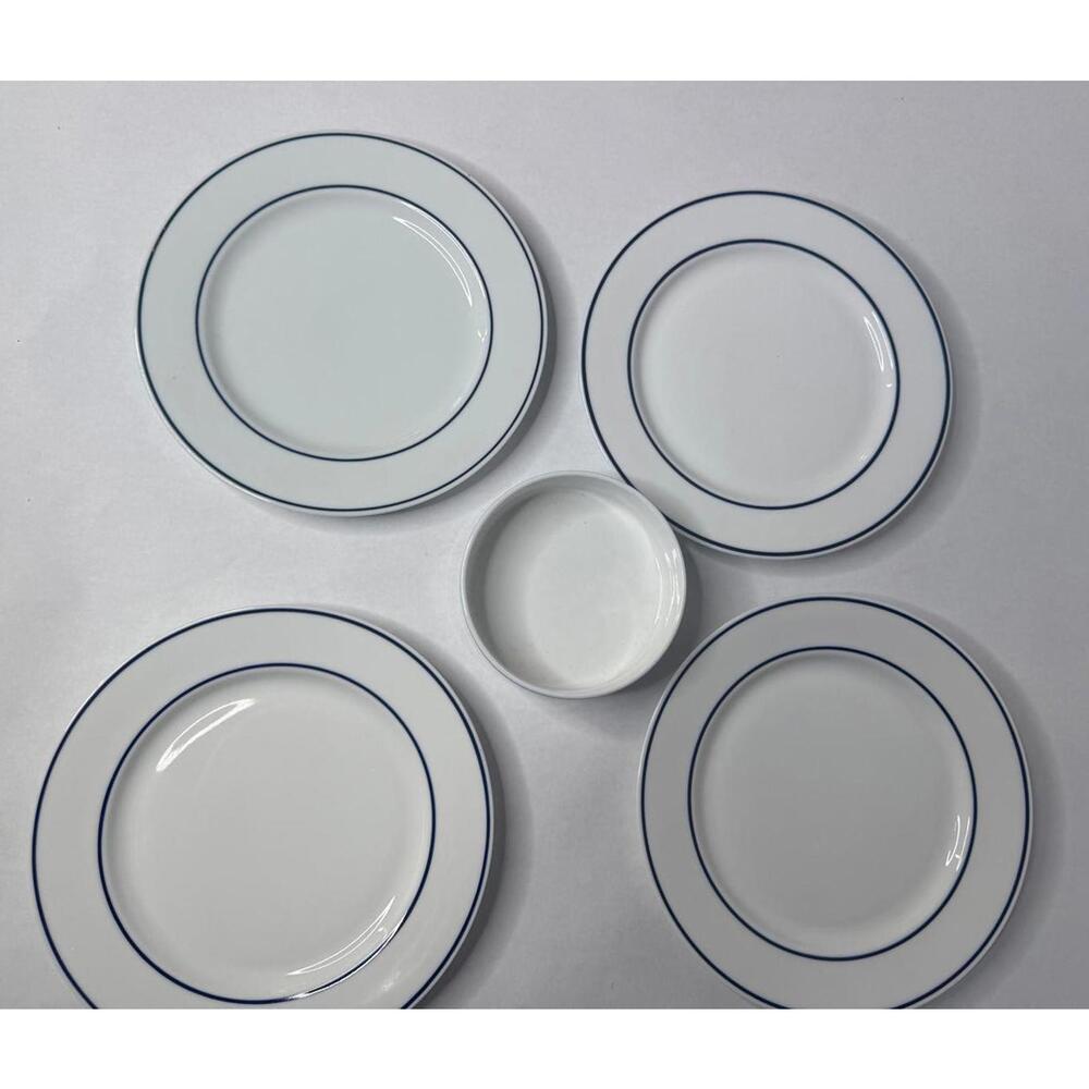 American Airlines Round Plates (4) and (1) bowl Advertisement Wessco